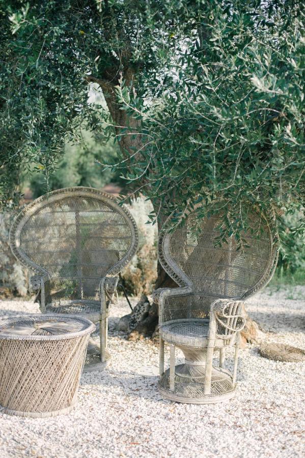 Fikus - The Apulian B&B Ceglie Messapica Exteriör bild